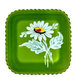 Westmoreland Green Satin Glass Trinket Box Handpainted Daisies-Vintage Excellemt